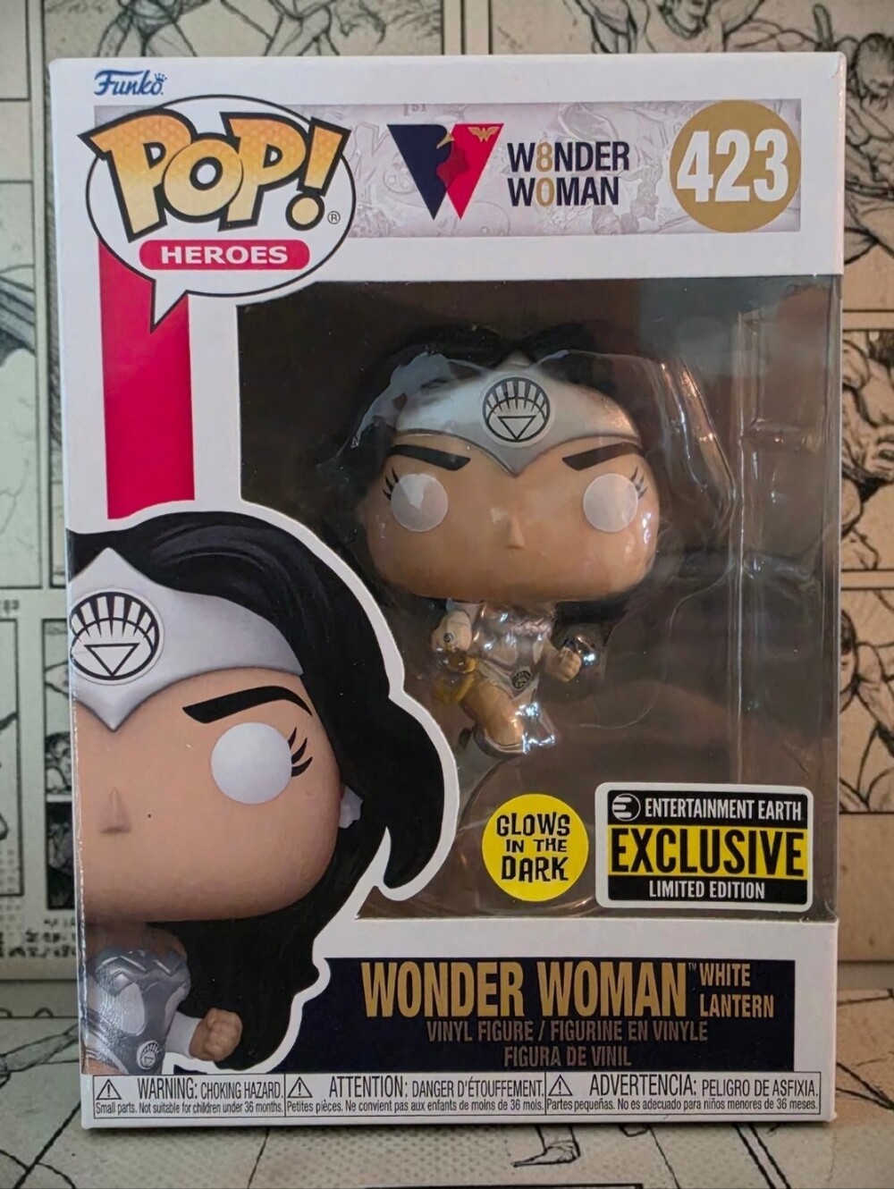 Funko Pop! Wonder Woman White Lantern #423 GITD Entertainment Earth Exclusive - Picture 1 of 9